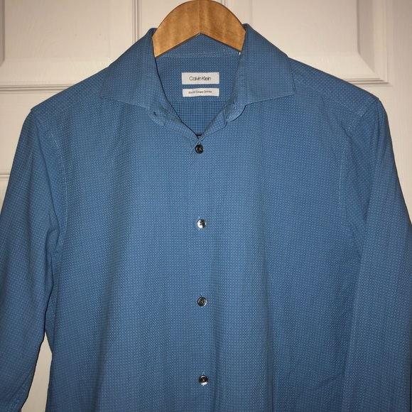 Calvin Klein collared button-down dress shirt - Picture 3 of 9
